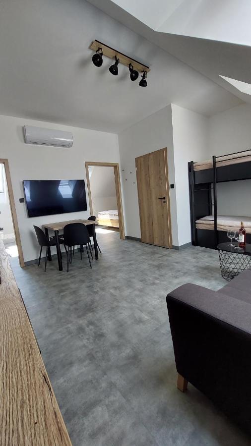 Bořetice Apartman Po Schodech Nahoru מראה חיצוני תמונה