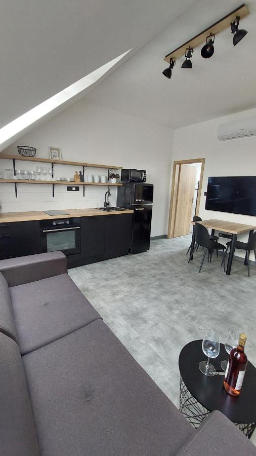 Bořetice Apartman Po Schodech Nahoru מראה חיצוני תמונה